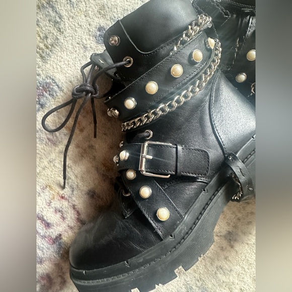 ZARA Black Chunky Combat Boots with Pearl Studs, Chains, Buckle Strap Size EU 36 - Picture 5 of 10